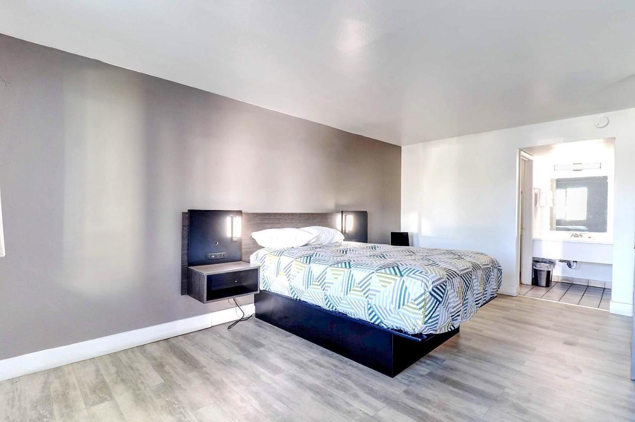 Motel 6 Tucson, Az - East Williams Center Екстер'єр фото