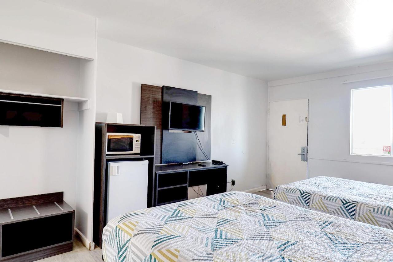 Motel 6 Tucson, Az - East Williams Center Екстер'єр фото
