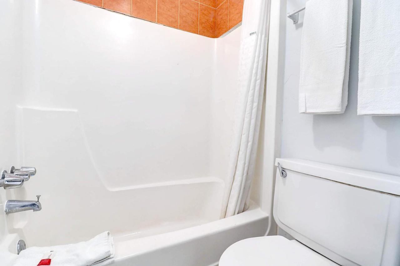 Motel 6 Tucson, Az - East Williams Center Екстер'єр фото