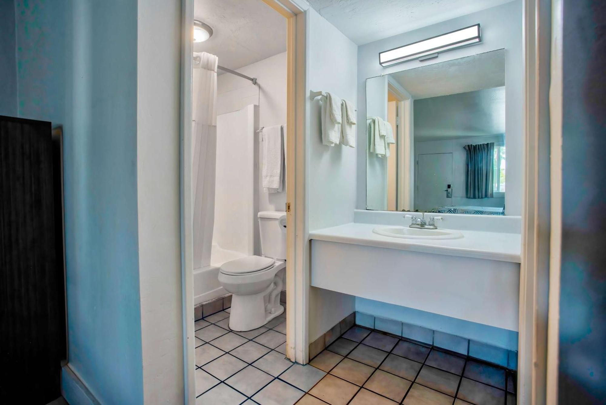 Motel 6 Tucson, Az - East Williams Center Екстер'єр фото